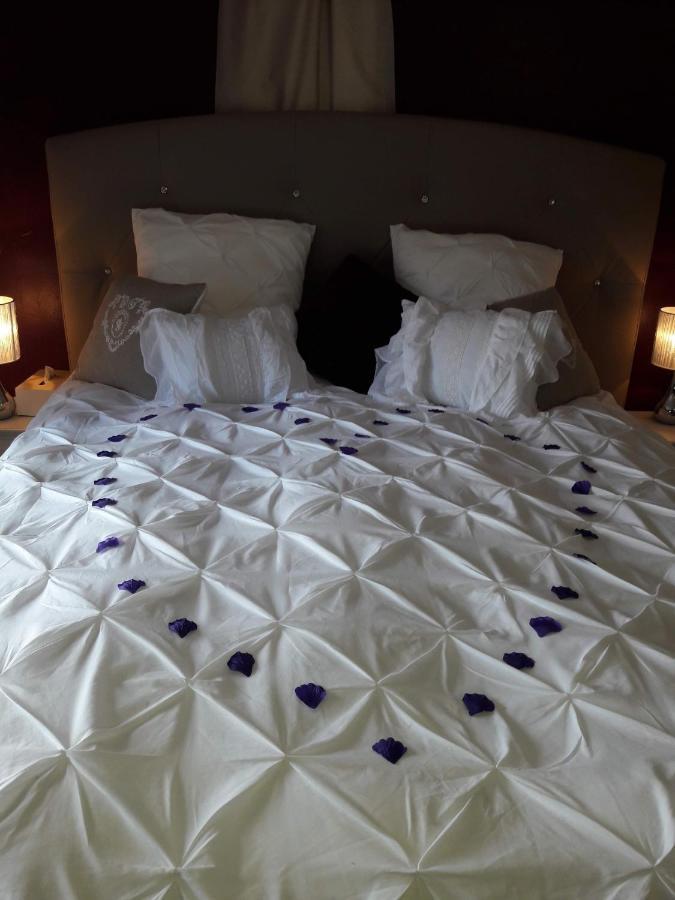 La Romance Normande Gite Balneo, Massages, 2 Pers. Les Authieux-sur-Calonne Dış mekan fotoğraf